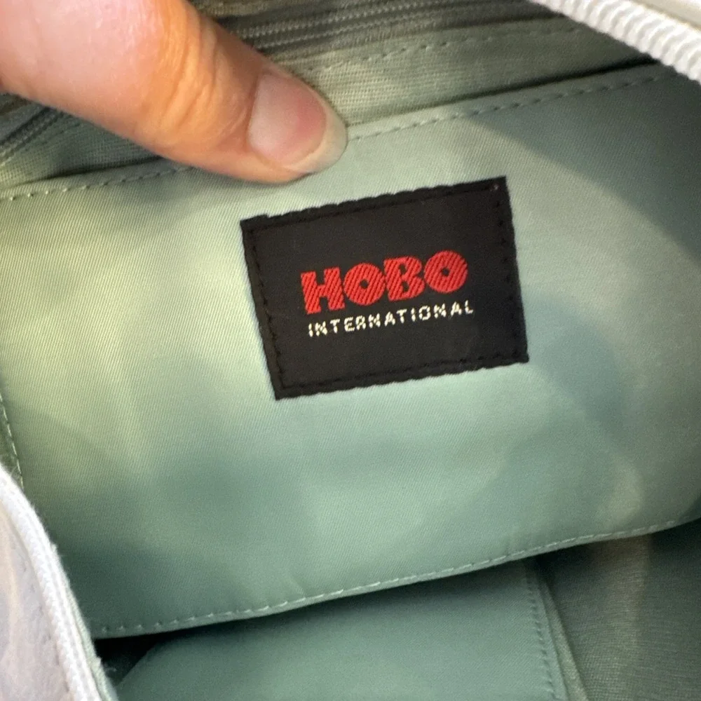 HOBO INTERNATIONAL White Pebbled Leather Hobo  Bag Purse Zip Close Snap Handles